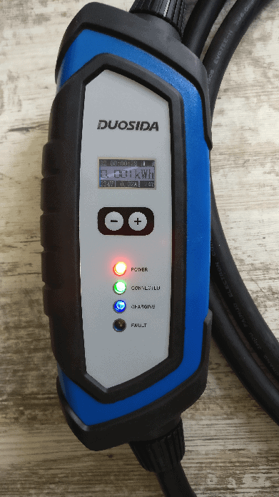 Przenośny kabel do ładowania DUOSIDA 7 kW, regulowany 8-32A, wtyczka Type 2 na CEE