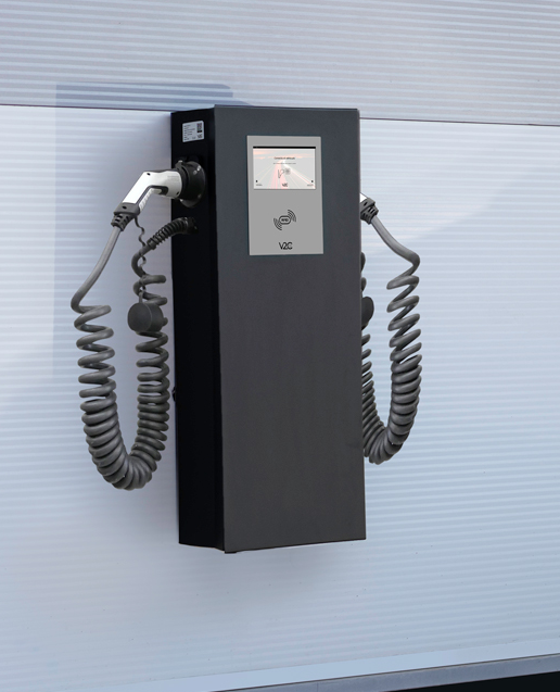 V2C POLE Wallbox (2×22 kW) cables, 8'' Display, 4G, LAN/Wifi, RFID